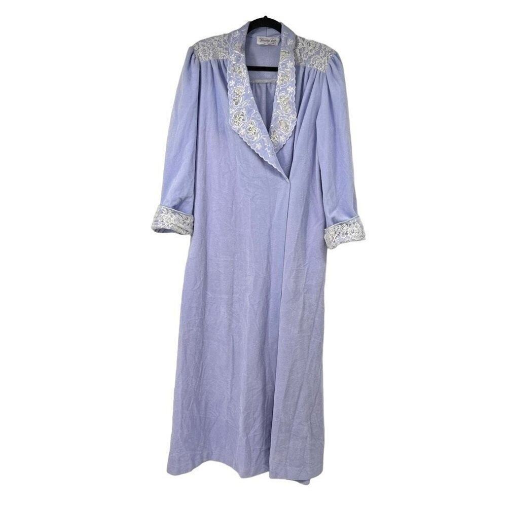 Vanity Fair Soft Lavender Lace Detail‎ Long Robe